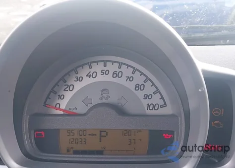 2013 Smart Fortwo Passion from USA, damaged, VIN WMEEJ3BAXDK693603